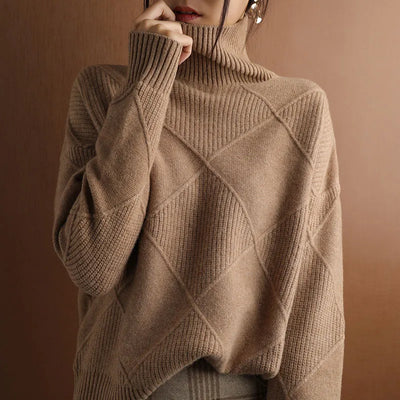 Sophie | Pullover mit Stehkragen