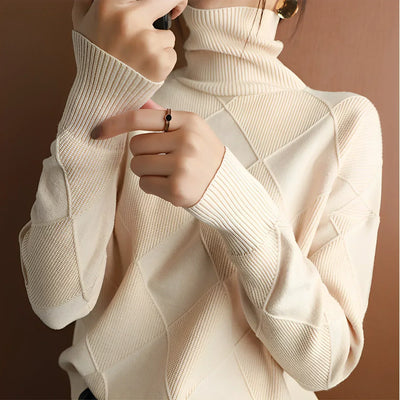 Sophie | Pullover mit Stehkragen